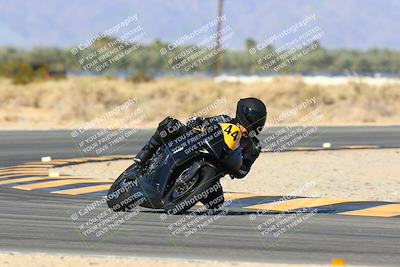 media/Jan-13-2024-SoCal Trackdays (Sat) [[9c032fe5aa]]/Turn 16 Set 2 (1120am)/